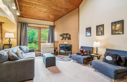 Central Vermont- Killington House | Trail Creek 12