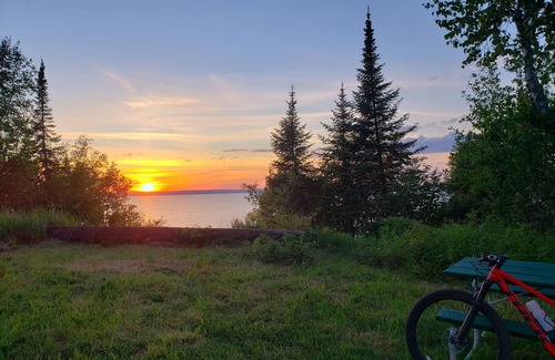 Wisconsin House | Trailer on the South Shore of Lake Superior