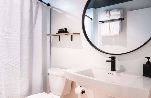 Tupper Lake Hotel | Trailhead by Weekender