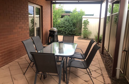 Swan Hill House | Tralea, great get away, 3 bedroom town house. Central location. Sleeps 6 Wifi