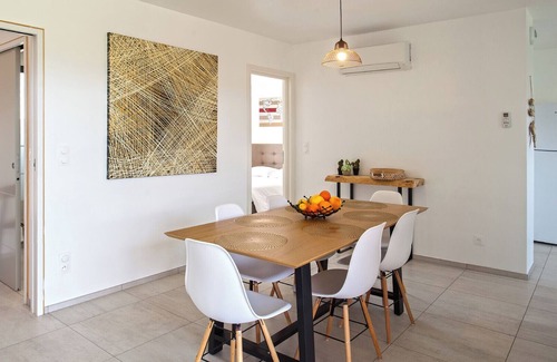 Calenzana Apartment | Tramontana, quiet place, 7 min from beach, swimming pool, bbq