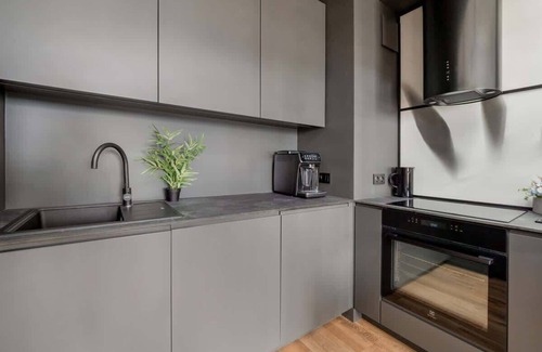 Srodmiescie Apartment | Tramwajowa 17B | Family Apartment | Wi-Fi