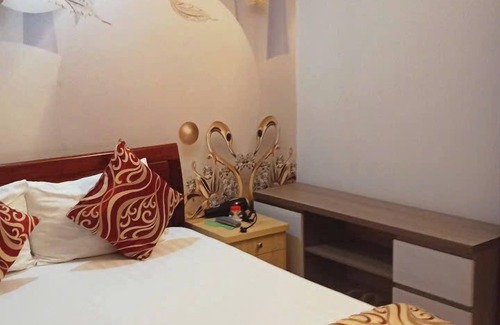 Quan Hoa Hotel | Trang Anh Hostel HN - by BAY LUXURY