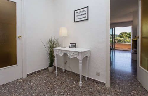 Sant Andreu de Llavaneres Apartment | Tranquility with pool by the sea
