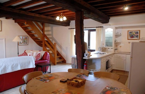 Sainte-Marguerite-d'Elle House | Tranquil Cottage in Normandy