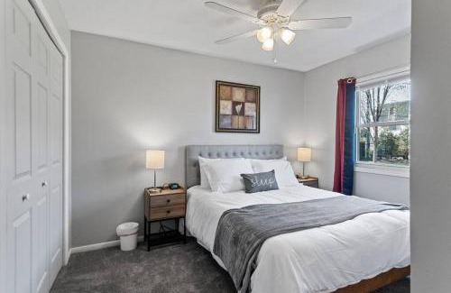 Spring Lake Park Apartment | Tranquil 2BR Apt Mpls - 8073 Apt 1