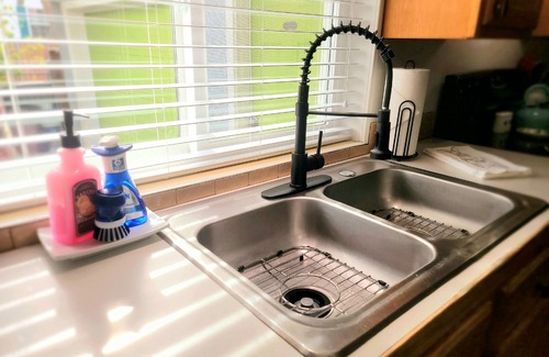 Baker City House | Tranquil 3 Bedroom, 2 Bath Home Near Scenic River Walk!