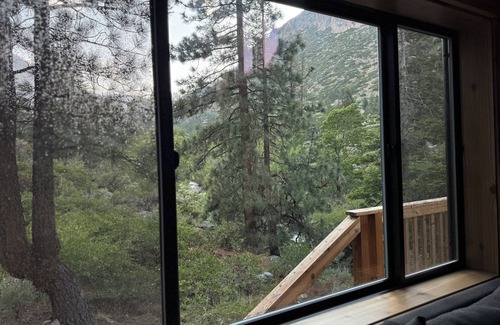 Markleeville Cabin | Tranquil 3-bedroom Cabin on Carson River in Markleeville
