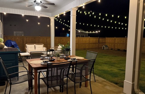 Calhoun House | Tranquil 5-bedroom house with AC in Calhoun