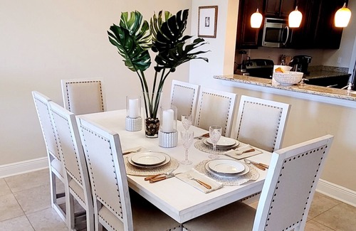 Henderson Point Condo | Tranquil and freshly decorated; on secluded beach-minutes to Bay St. Louis!