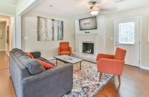 Buford House | Tranquil and Magnificent Cabin for your Perfect Vacation