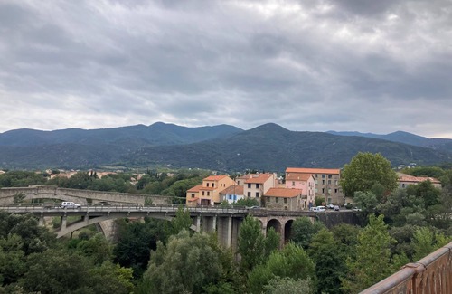 Reynes Apartment | Tranquil apartment in an ancient Mas between the Pyrenees and the Mediterranean