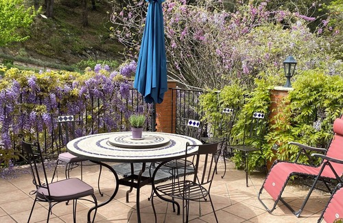 Reynes Apartment | Tranquil apartment in an ancient Mas between the Pyrenees and the Mediterranean