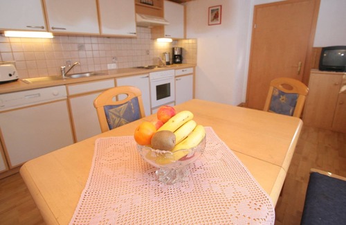 Rauris Apartment | Tranquil Apartment in Rauris near Rauriser Hochalmbahnen