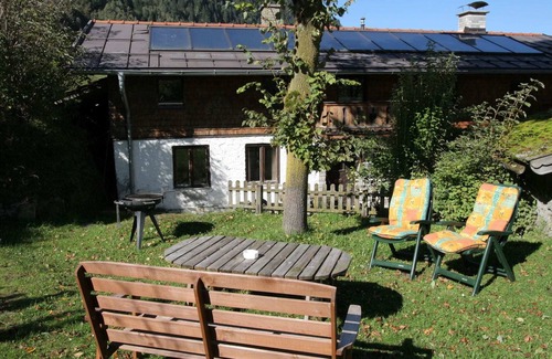 Rauris Apartment | Tranquil Apartment in Rauris near Rauriser Hochalmbahnen