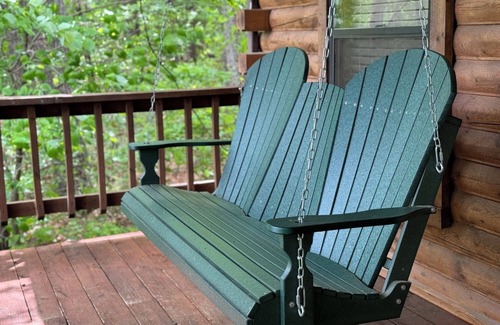 Eureka Springs Cabin | Tranquil Cabin- Perched on Mountain Top boasting jacuzzi for two and expansive deck with views! Trail & Cave on Property!