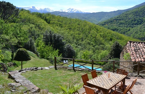 Prunet-et-Belpuig House | Tranquil Farm Cottage with private pool (10 x 5) Prunet et Belpuig.Sleeps 7. Ceret 40 mins.