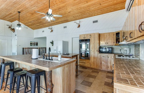 Andalusia House | Tranquil Gantt Lake Home w/Deck & Patio!