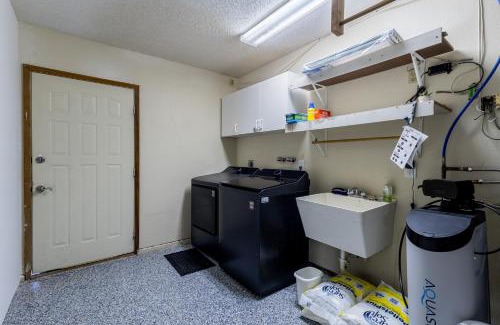 Lake Havasu City House | Tranquil Get Away with Lake Views
