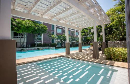 Khao Takiab Apartment | Tranquil getaway in Hua Hin