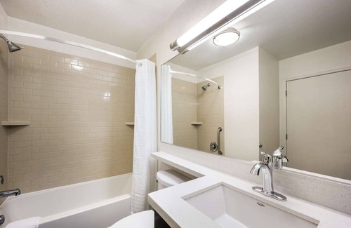Baymeadows Resort | Tranquil Haven: Relaxing Suites with All the Comforts