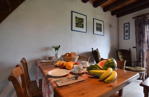 Nadrin House | Tranquil Holiday Home in Houffalize with Barbecue
