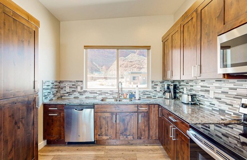 Moab South Valley House | Tranquil home with amazing views & great location close to Arches National Park