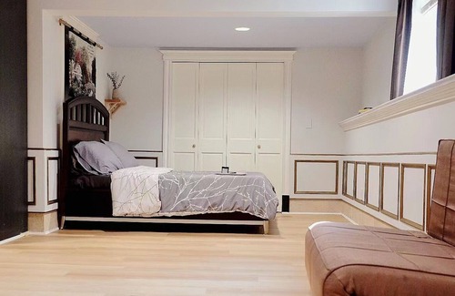 Anmore House | Tranquil in Nature rich Anmore, Spacious Suite