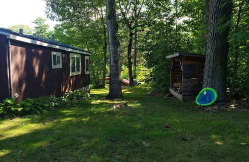 Liberty Cottage | Tranquil Lake St George Cottage
