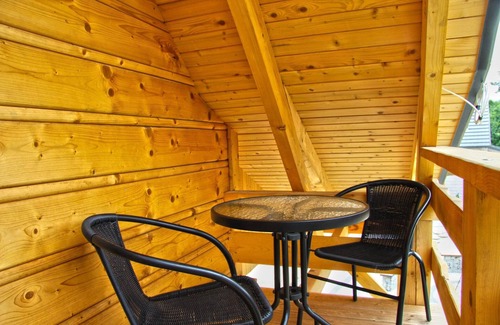 Lubrza House | Tranquil Lakefront holiday home