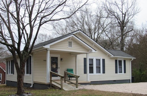 Kannapolis House | Tranquil Neighborhood yet Close to Downtown!