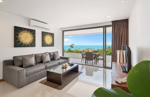 Maret Apartment | Tranquil Residence 2 - Sea View Apartment