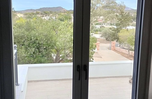 Metokhi Apartment | Tranquil Retreat on Athens Riviera:Newly Built,Spacious Apartment(Pet-Friendly!)