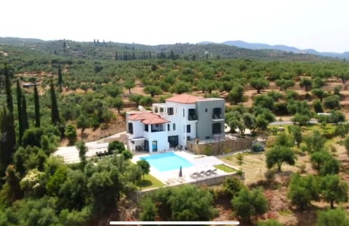 Avia Villa | Tranquil Villa with Private Pool - near Kalamata, southern Peloponnese