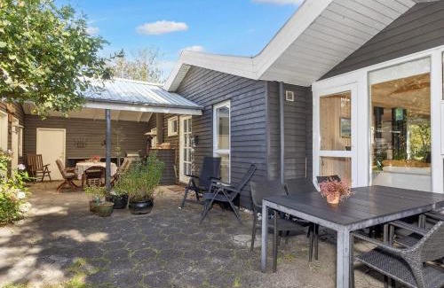 Thyholm House | Tranquil Waterside Retreat-By Traum