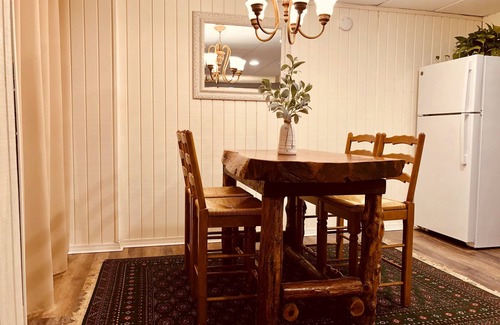 Cleveland House | Tranquil Wooded King Bed Suite Close to Everything