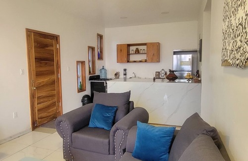 Palmetto Bay Condo | Tranquility 2-bedroom condo with AC in Crawfish Rock, Breathtaking Ocean Views.