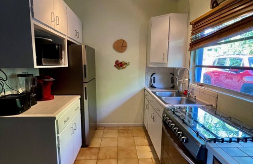 Estate Bonne Resolution Villa | Tranquility awaits, listen to the waves near Hull Bay and Nelteberg Beach