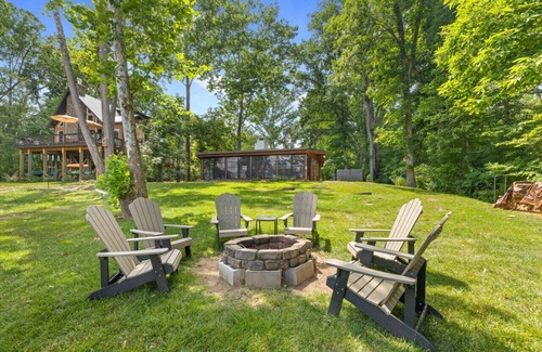 Luray House | Tranquility Awaits: Shenandoah Riverfront Retreat!