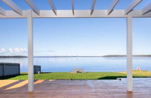 St. Georges Basin Villa | Tranquility Beach House - Absolute Waterfront - Child and Pet Friendly