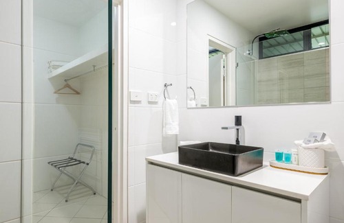 Palm Cove Apartment | Tranquility Chill at Palm Cove