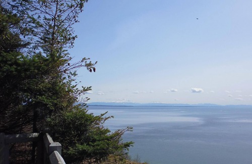 Point Roberts Cottage | Tranquility Vista Cottage at amazing Lily Point - Point Roberts Wa.