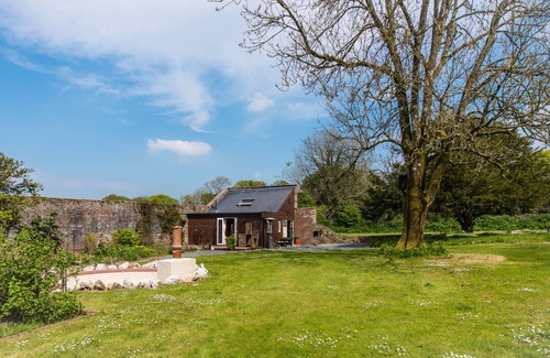 Clarbeston Road House | Tranquillity in Stylish Victorian Walled Garden Barn Conversion