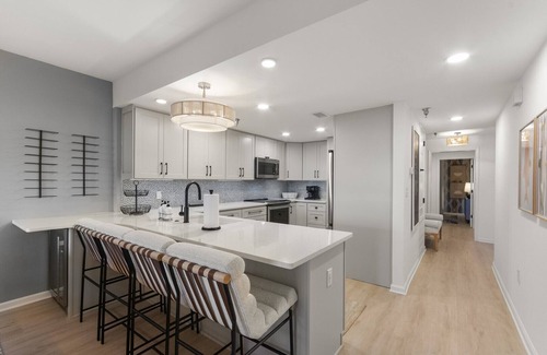 Seacrest Condo | Tranquillity on the Beach, 2025 Renovation, On the Beach, Heated Community Pool