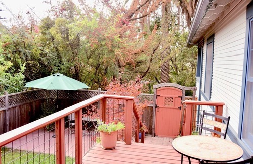 Sebastopol House | Traquil refuge 1 bedroom guesthouse in wonderful Sebastopol