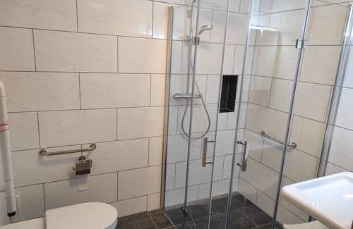 Kallstadt Cottage | Traube - Hotel - Restaurant - Double room, shower, WC, non-smoking