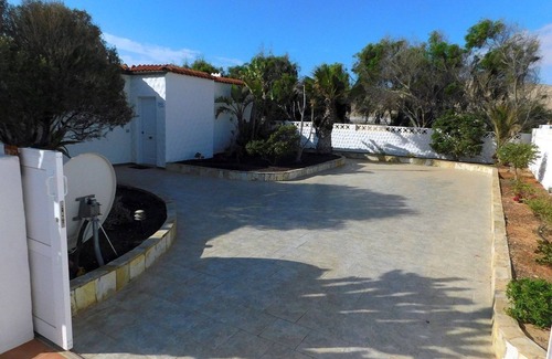 Bahia Calma Ski Chalet | Traumchalet with large sun terrace and private pool