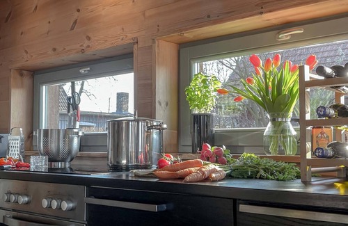 Vogelsang-Warsin House | traumHaff® Cozy coastal chalet made entirely of larch wood with fireplace & sauna Baltic Sea