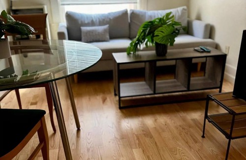 Downtown Berkeley Apartment | Travel Gem: 2 Blocks to UC Berkeley - 2 Bedrooms