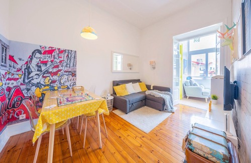 Penha de Franca Apartment | Travel Themed Home | Office Balcony Loft